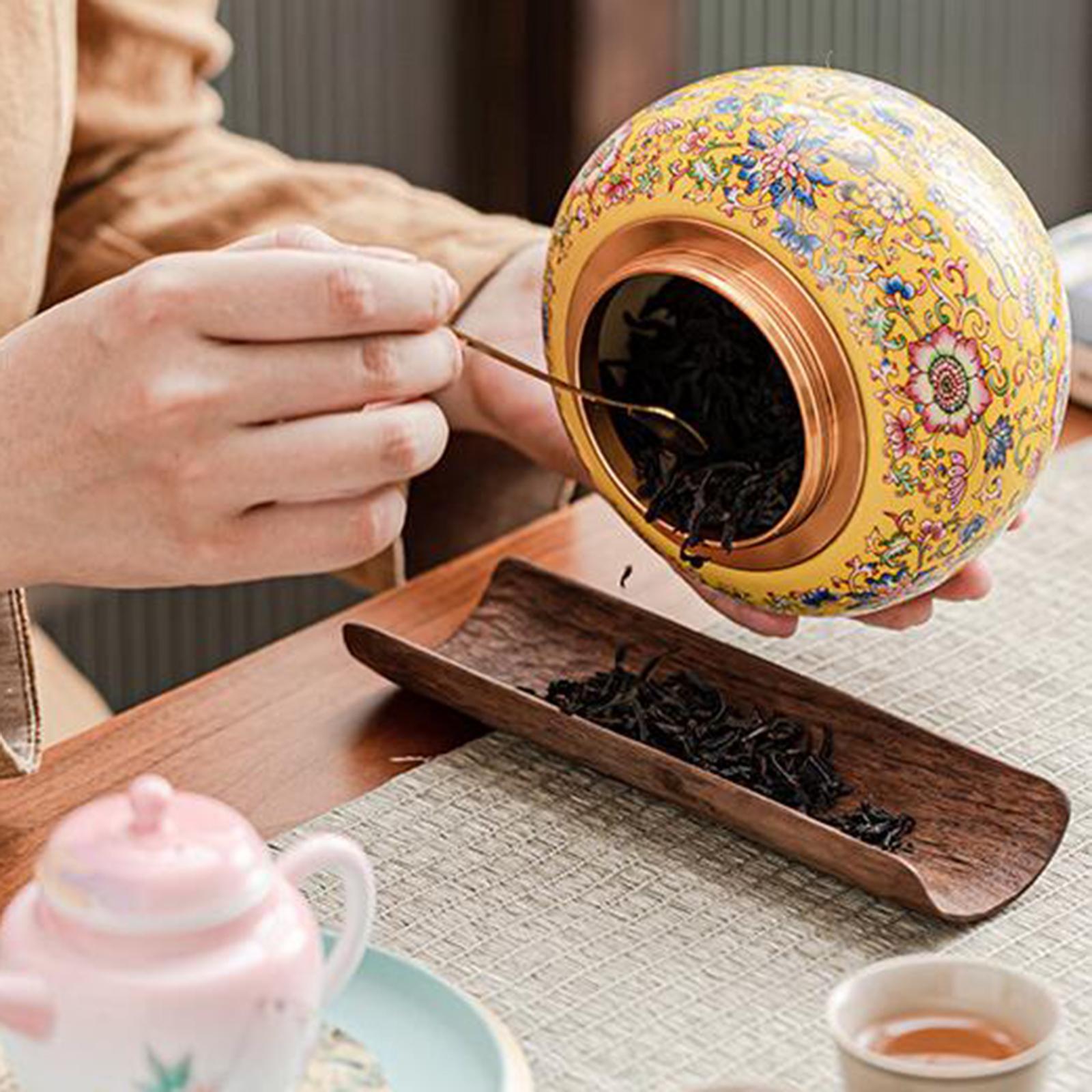 Tea Canister Floral Temple Jar with Lid Multipurpose Artwork Storage Container Desk Jar Vase Ceramic Ginger Jar for Dining Room Office Decor
