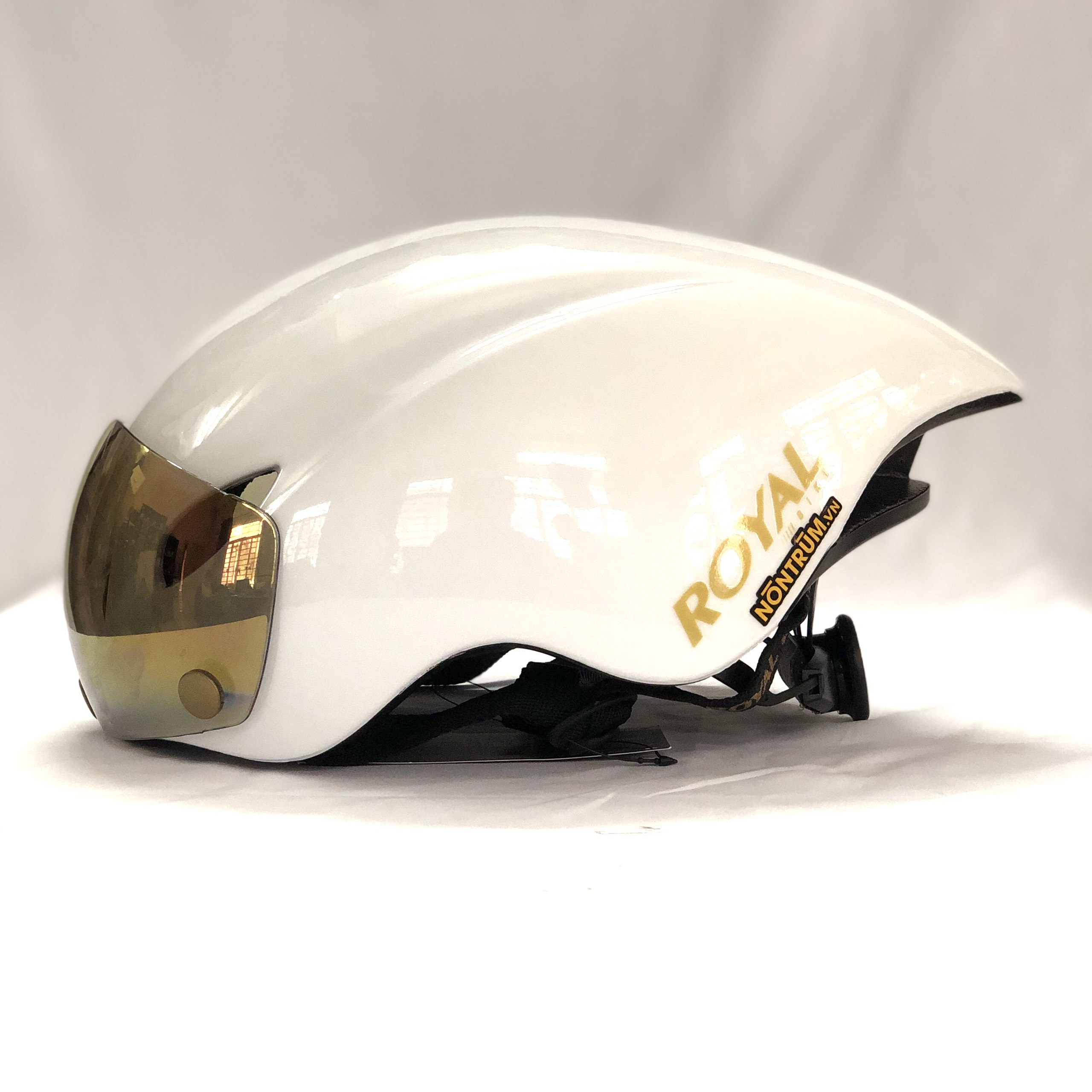 Nón xe đạp thể thao Royal MD16 có kính, giặt nón miễn phí 6 tháng và phân phối chính hãng tại hệ thống Nón Trùm
