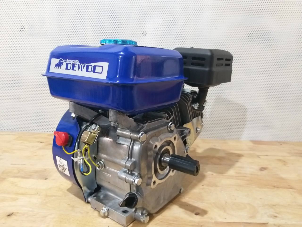 MÁY NỔ - ĐỘNG CƠ NỔ CHẠY XĂNG 6.5HP CHÍNH HÃNG DEWOO DW-6.5HP