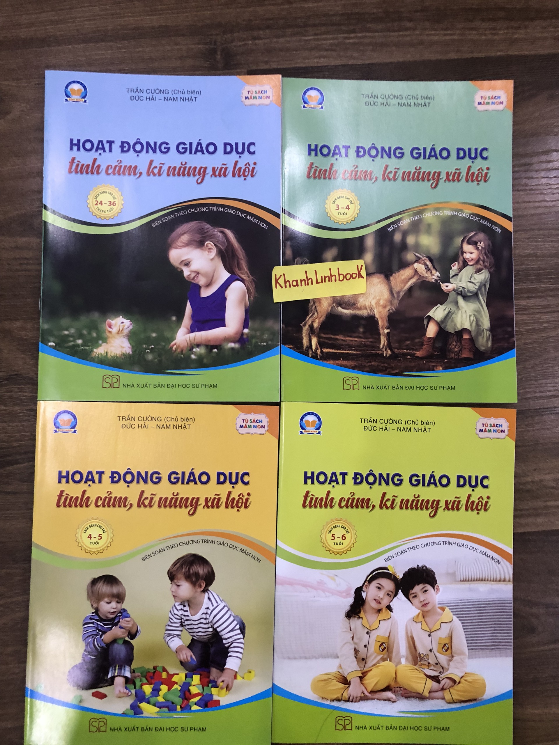 Sách Combo 4 cuốn Hoạt Động Giáo Dục tình cảm, kĩ năng xã hội - cho trẻ