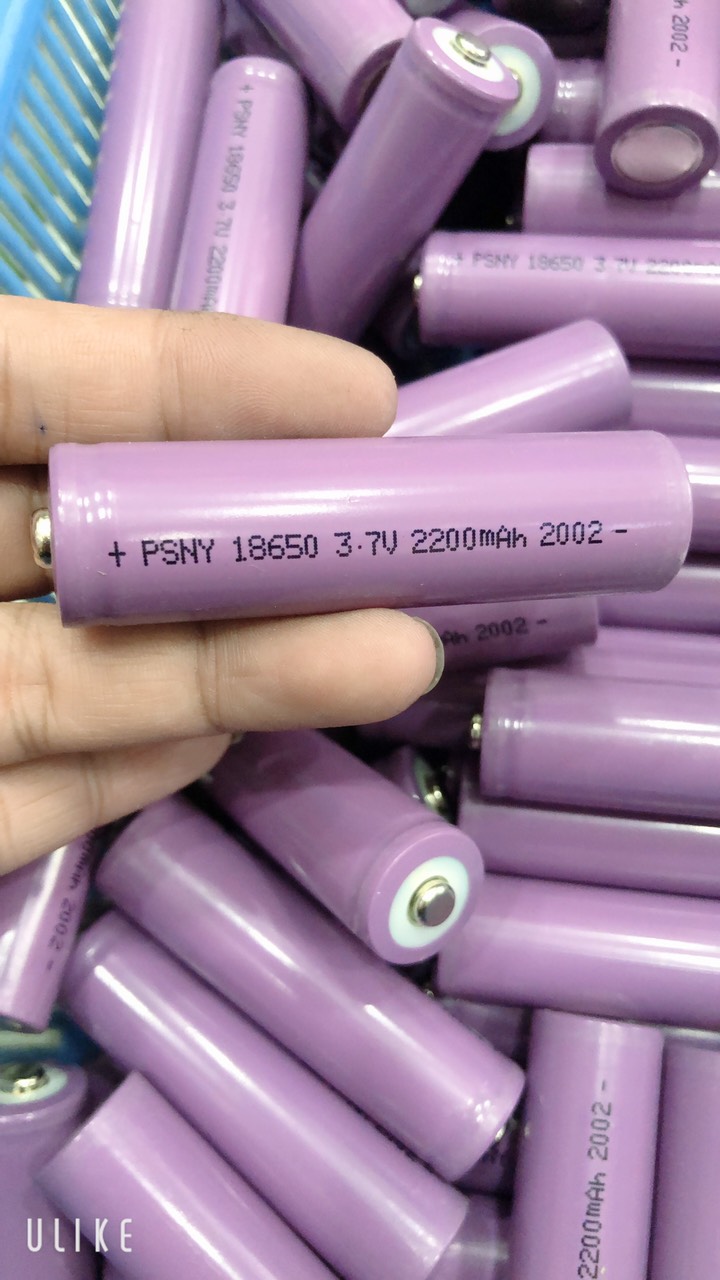 Pin cell tím 18650- 3.7v  2200mah