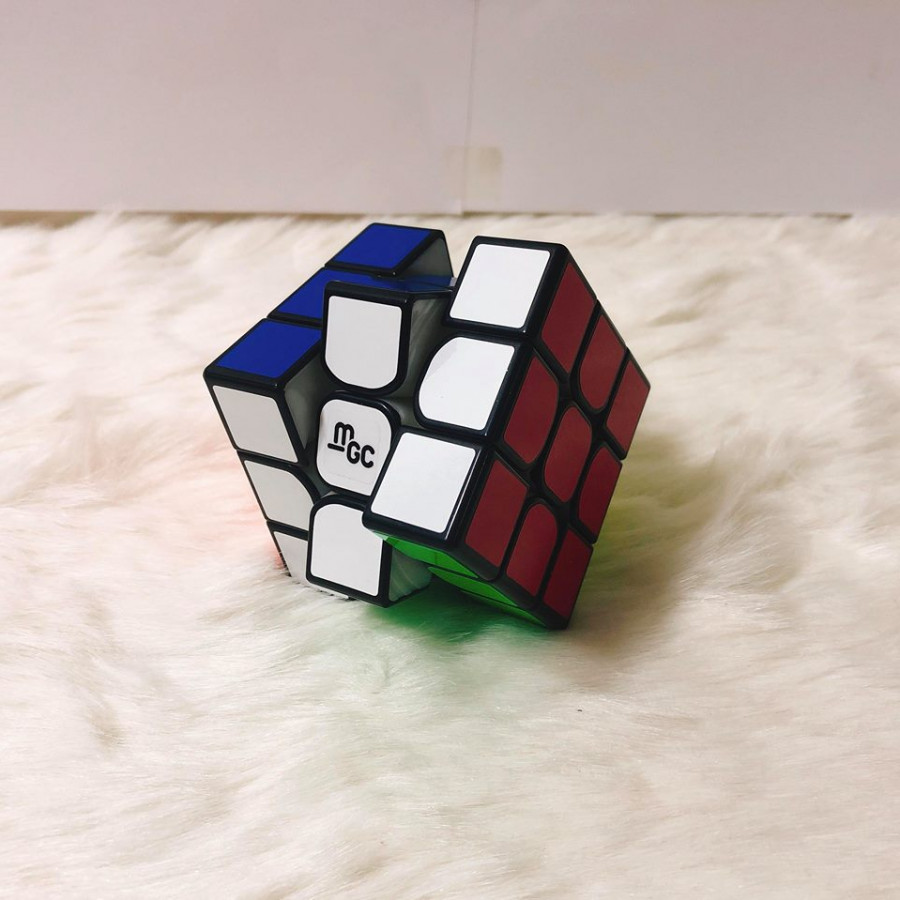 Rubik YJ MGC 3x3 V2 M (Nam Châm)