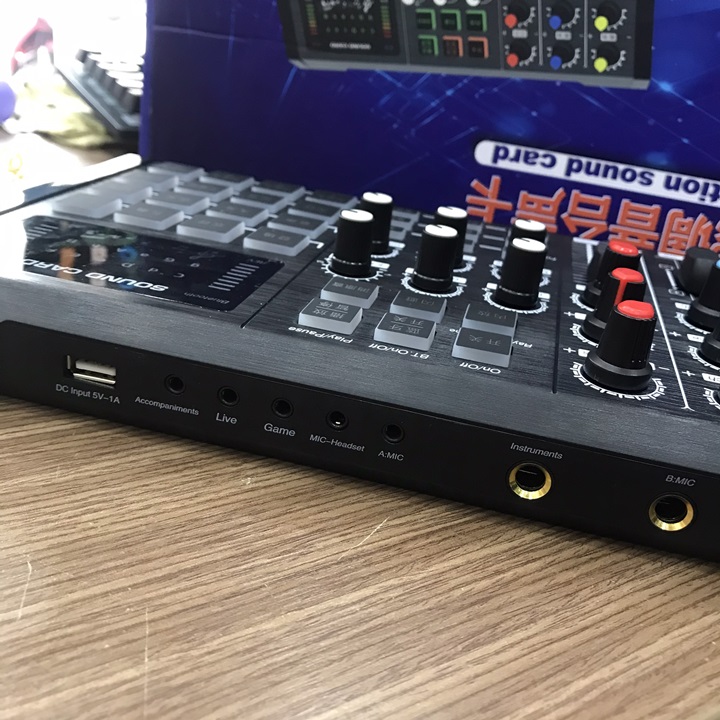 Soundcard S8 2020 cực hay - autotune - livestream - loa ngoài và có thể kết hợp Cubase hát live