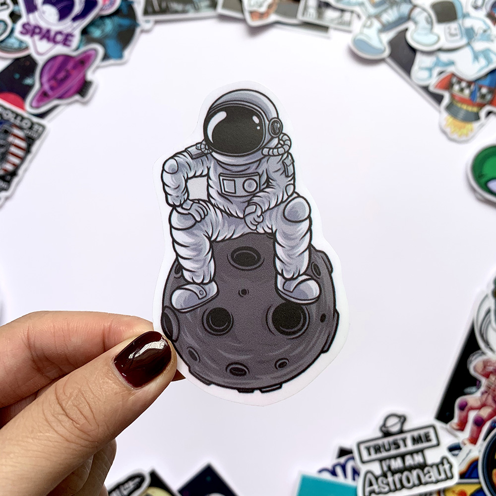 Sticker Space Astronaut Không Gian Du Hành Vũ Trụ Ngẫu Nhiên Chất Lượng Cao Chống Nước Trang Trí Nón Bảo Hiểm Vali Đàn