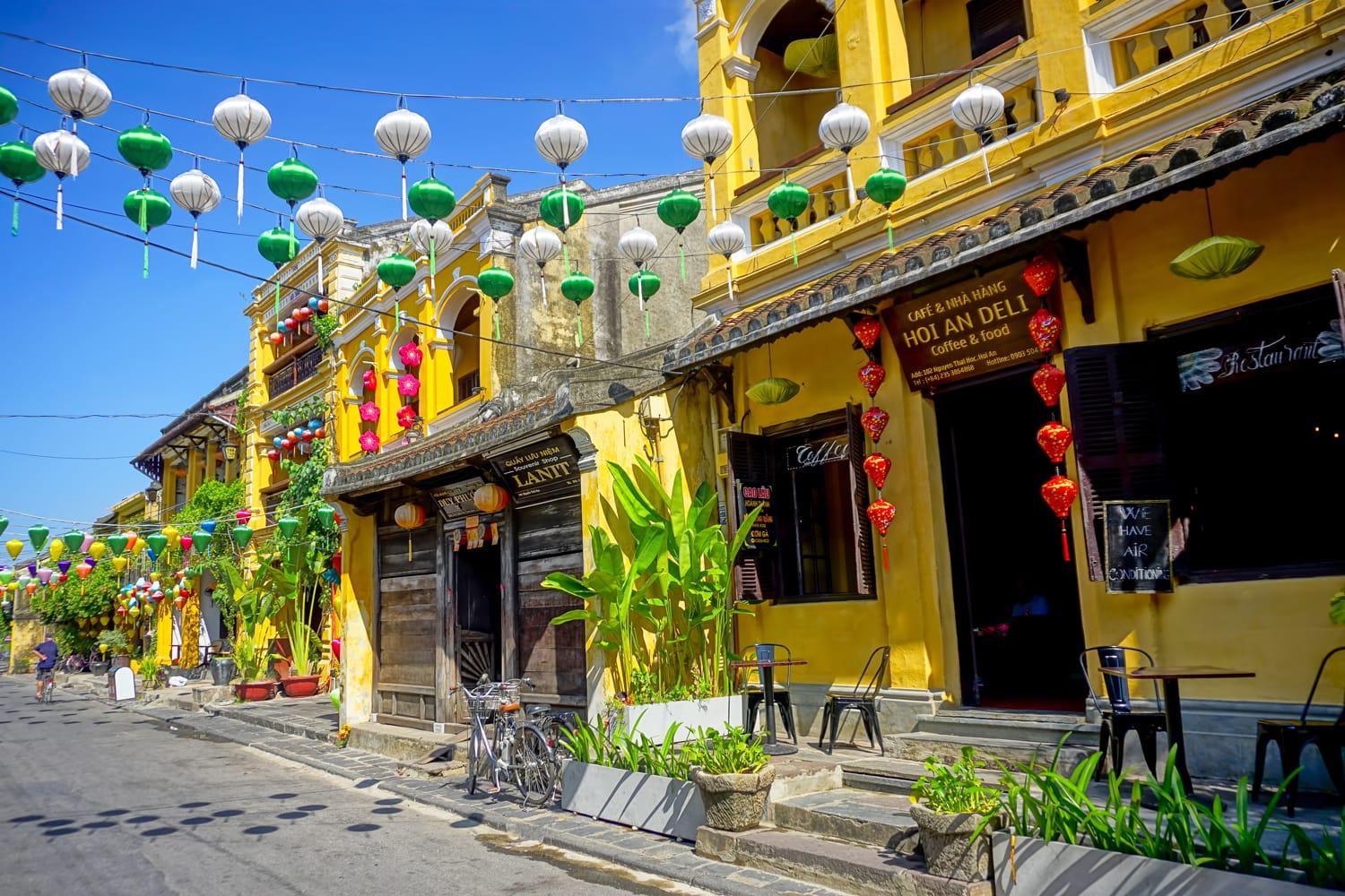 TOUR ĐÀ NẴNG - HỘI AN - HUẾ - BÀ NÀ - QUẢNG BÌNH 5N4Đ