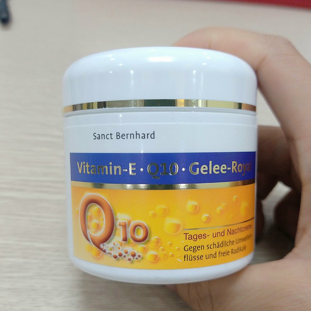 Kem dưỡng da Vitamin  E - Q10 - Gelee - Royal sữa ong chúa, dưỡng ẩm, mờ nám, chống lão hóa