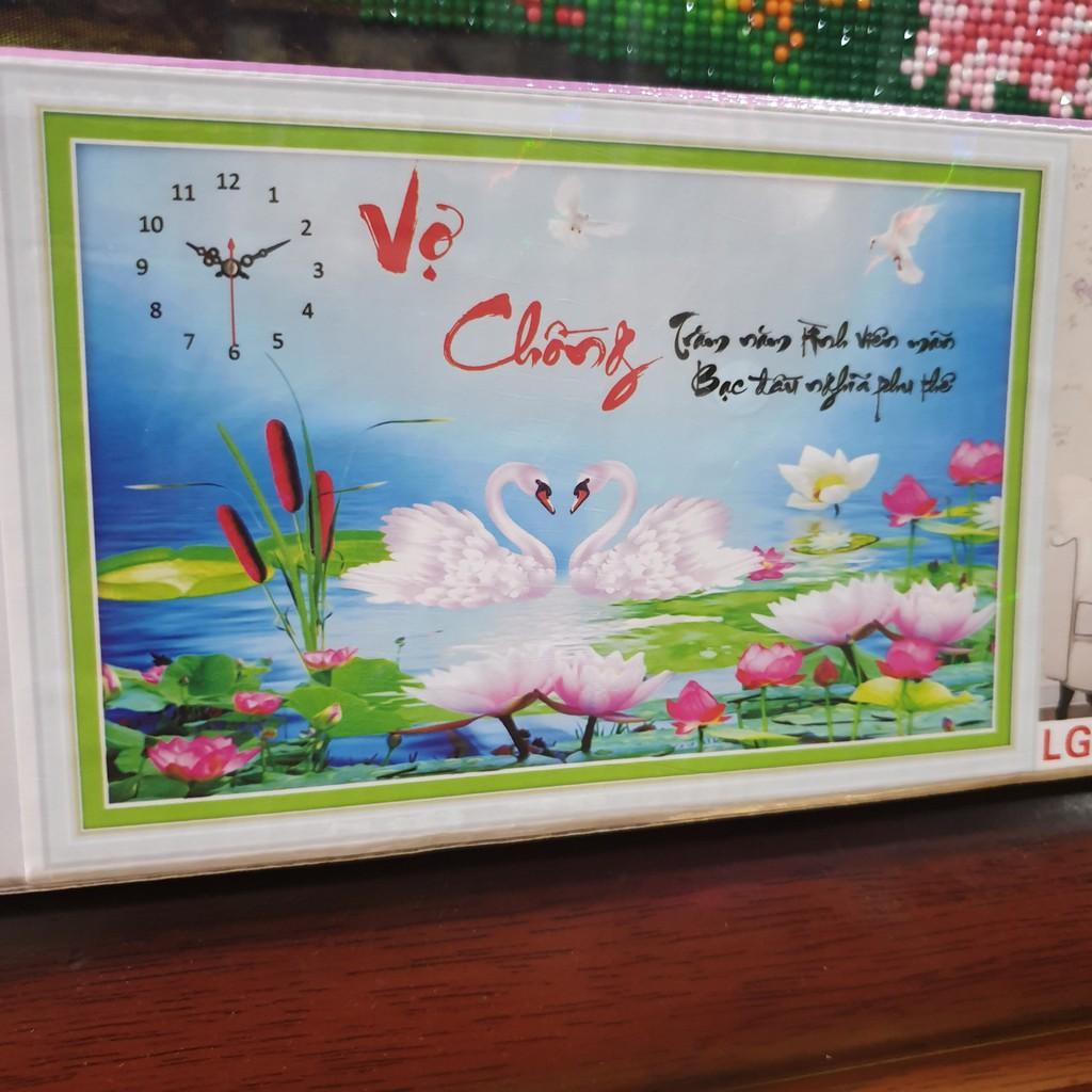 Tranh Đính Đá VỢ CHỒNG (ĐÁ ABC CAO CẤP). Kích Thước: 75cm x 50cm