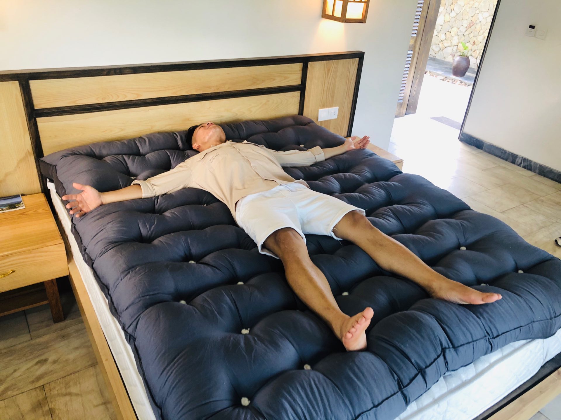 Topper nệm, nệm tăng tiện nghi cao cấp DaDa - Tấm trải làm mềm đệm dày 9cm - Chỉ có trong khách sạn,resort 5 sao - Êm, Mềm, Mát - HÀNG CHÍNH HÃNG