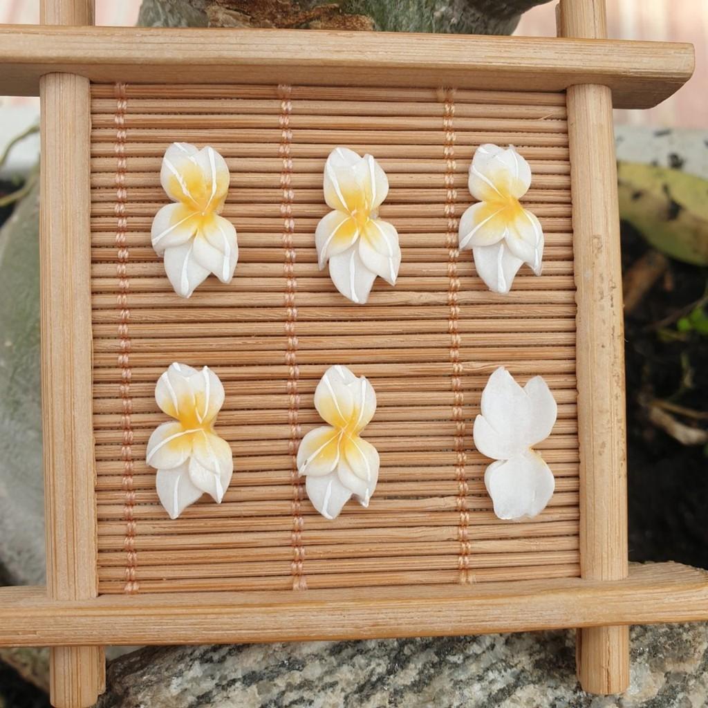 Hoa bột hướng dương nửa ôm phom BYH019