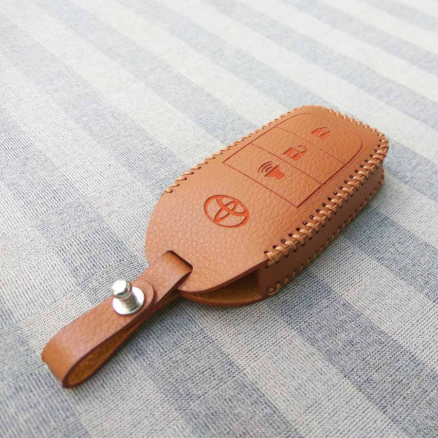 Bao da 3 nút chìa khóa smartkey cho xe hơi Toyota Fortuner