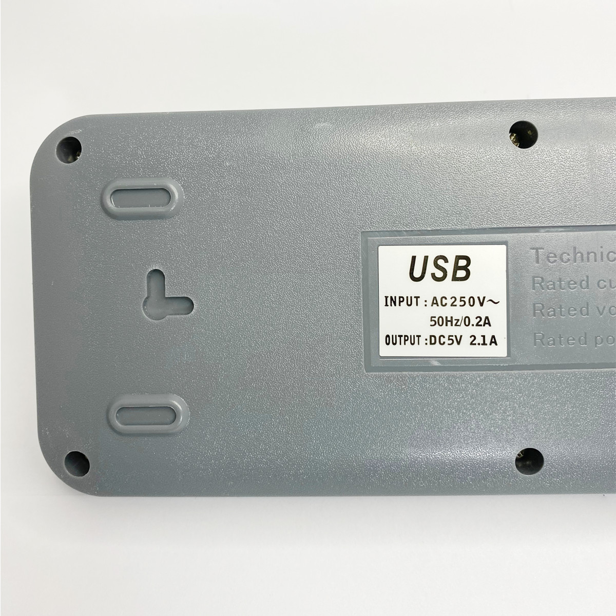 Ổ Cắm Điện USB Nanolight 6 lỗ cắm và 2 cổng USB PS-02