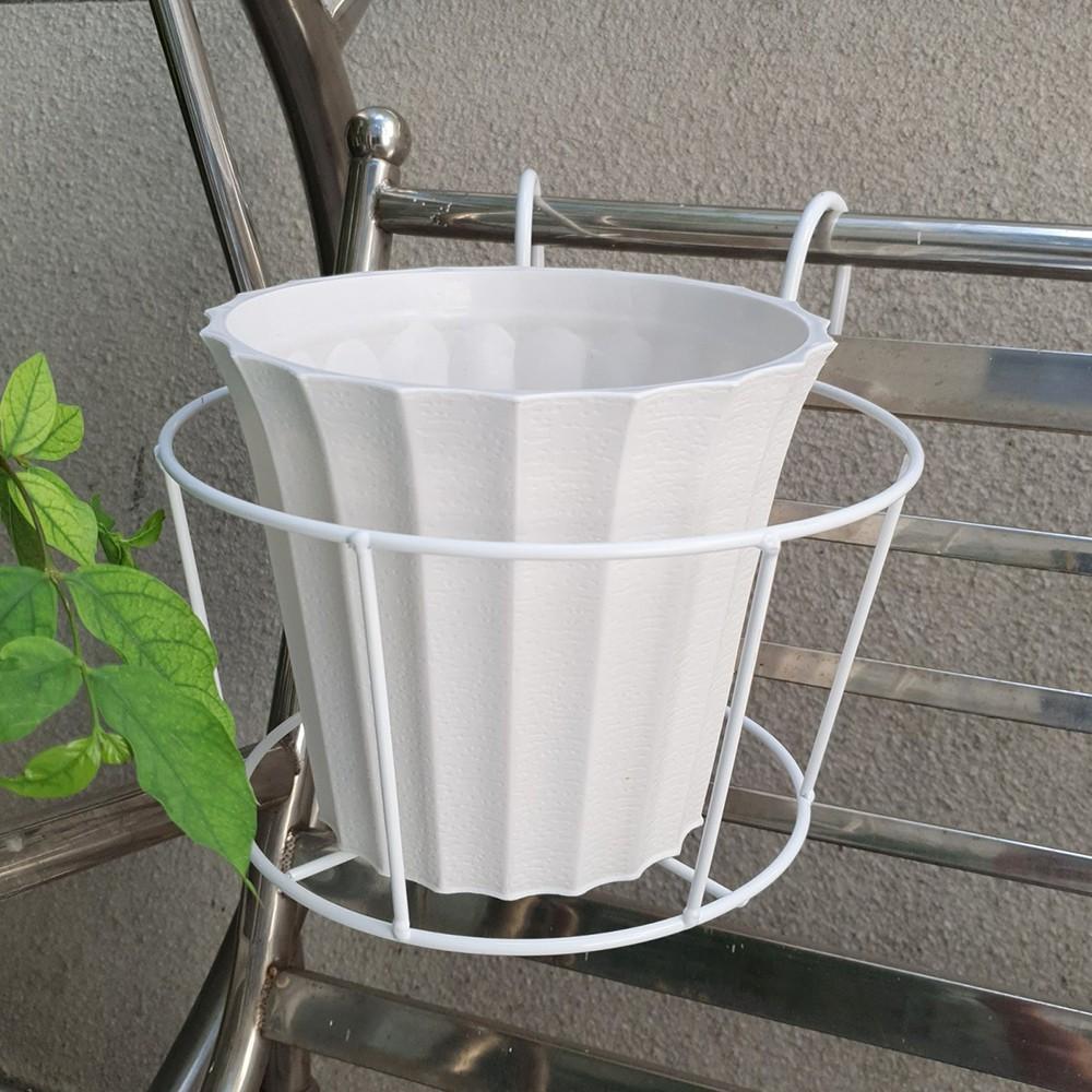 Móc tròn treo chậu hoa ban công, khung cửa sổ đường kính 22cm