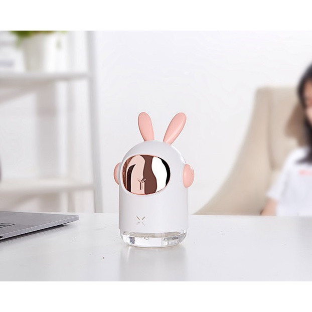 Mua 1 Máy Phun Sương 350ml Khuếch Tán Hơi Nước Có Đèn Led Làm Đèn Ngủ Sạc USB Tặng 1 Xà Phòng Giấy Khô Rửa Tay Bỏ Túi Tiện Lợi - TAI GẤU - HÔNG