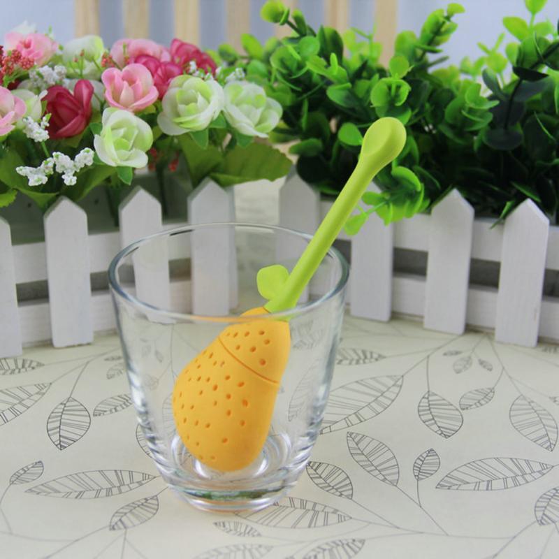 Hot Sales Tea Strainer Pear Shaped Silicone Perforated Tea Leaf Filter Infuser Spice Herbal Infuser Filter Tool Teaware