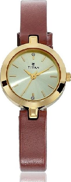 Đồng hồ đeo tay hiệu Titan 2598YL01