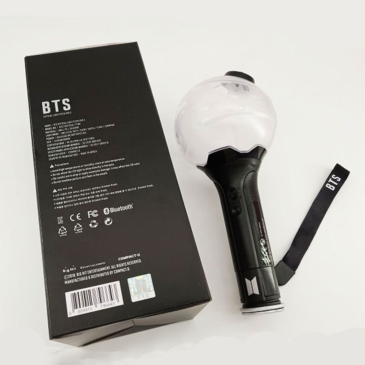 Đèn cổ vũ Bomb BTS ver 3 - tặng kèm móc khóa BT21