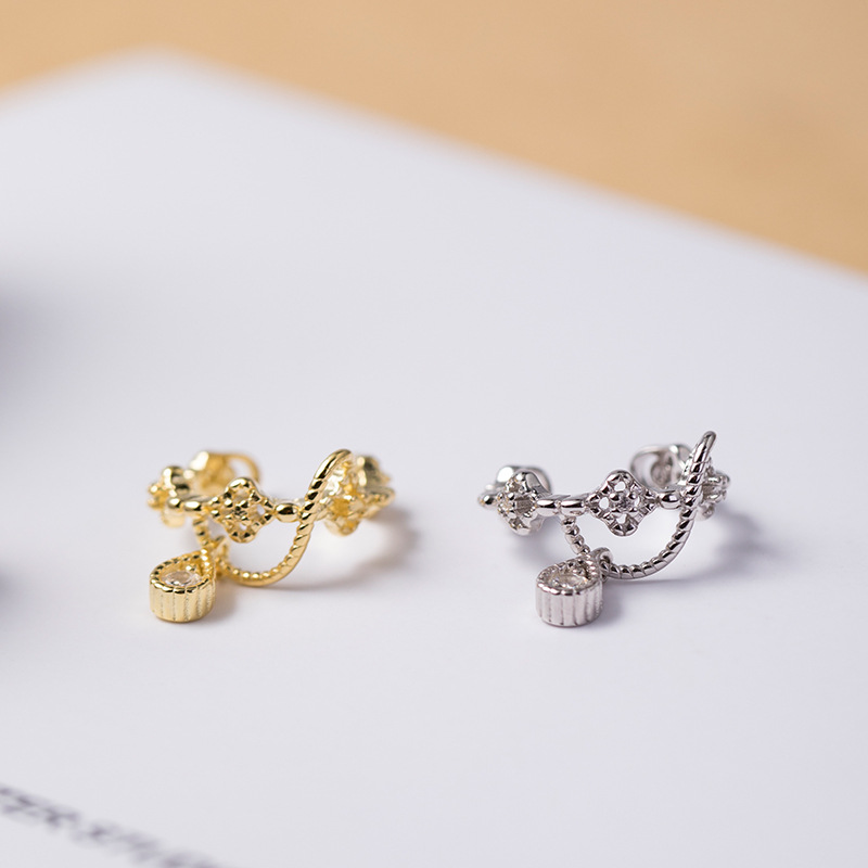 Khuyên kẹp vành tai đính đá pha lê xinh xắn