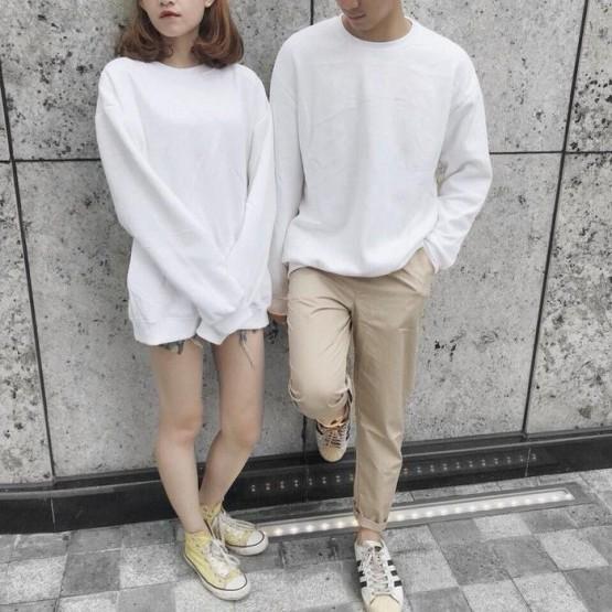 ÁO SWEATER TRẮNG UNISEX