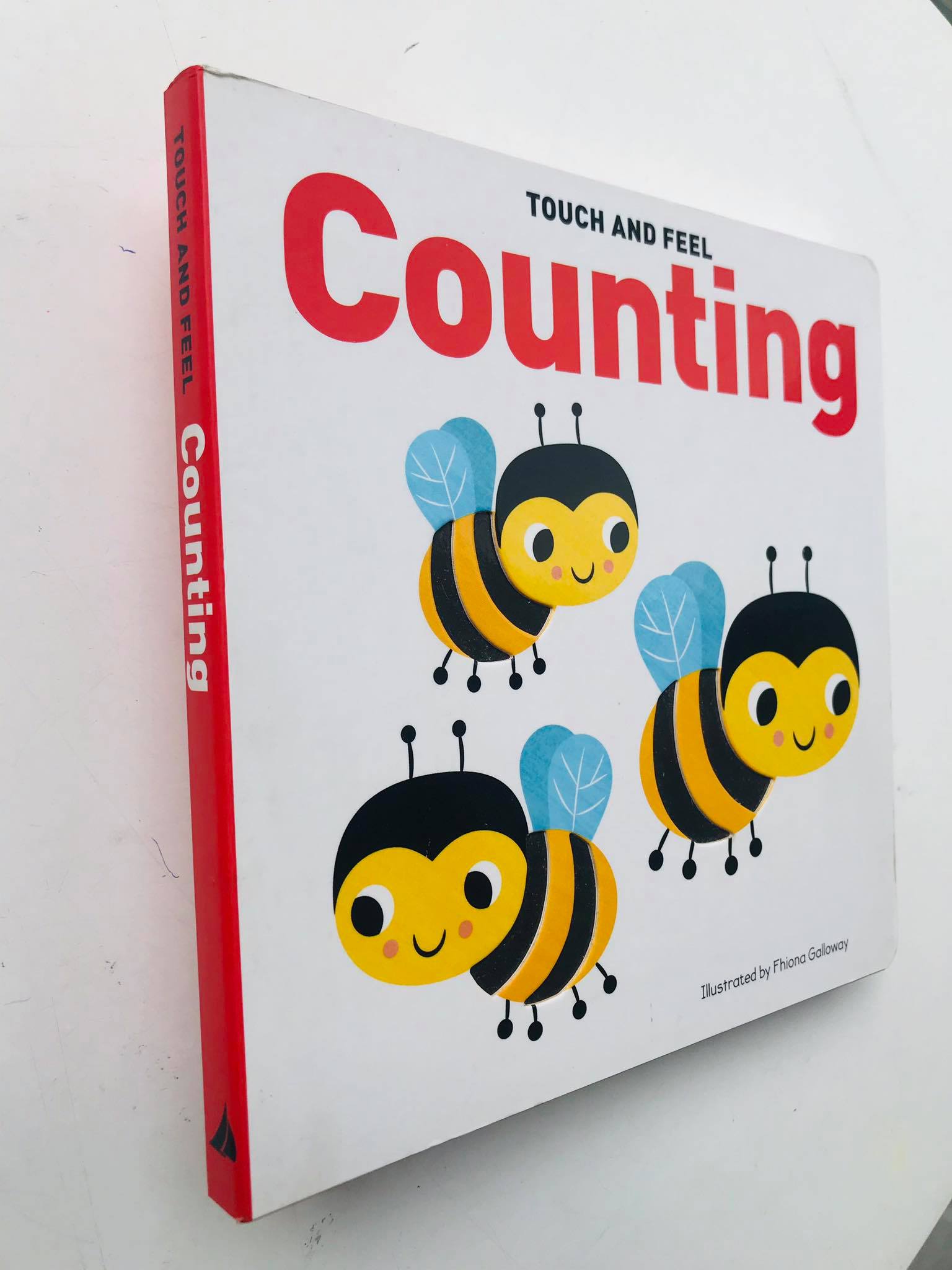 Sách Touch and Feel Board Book Counting