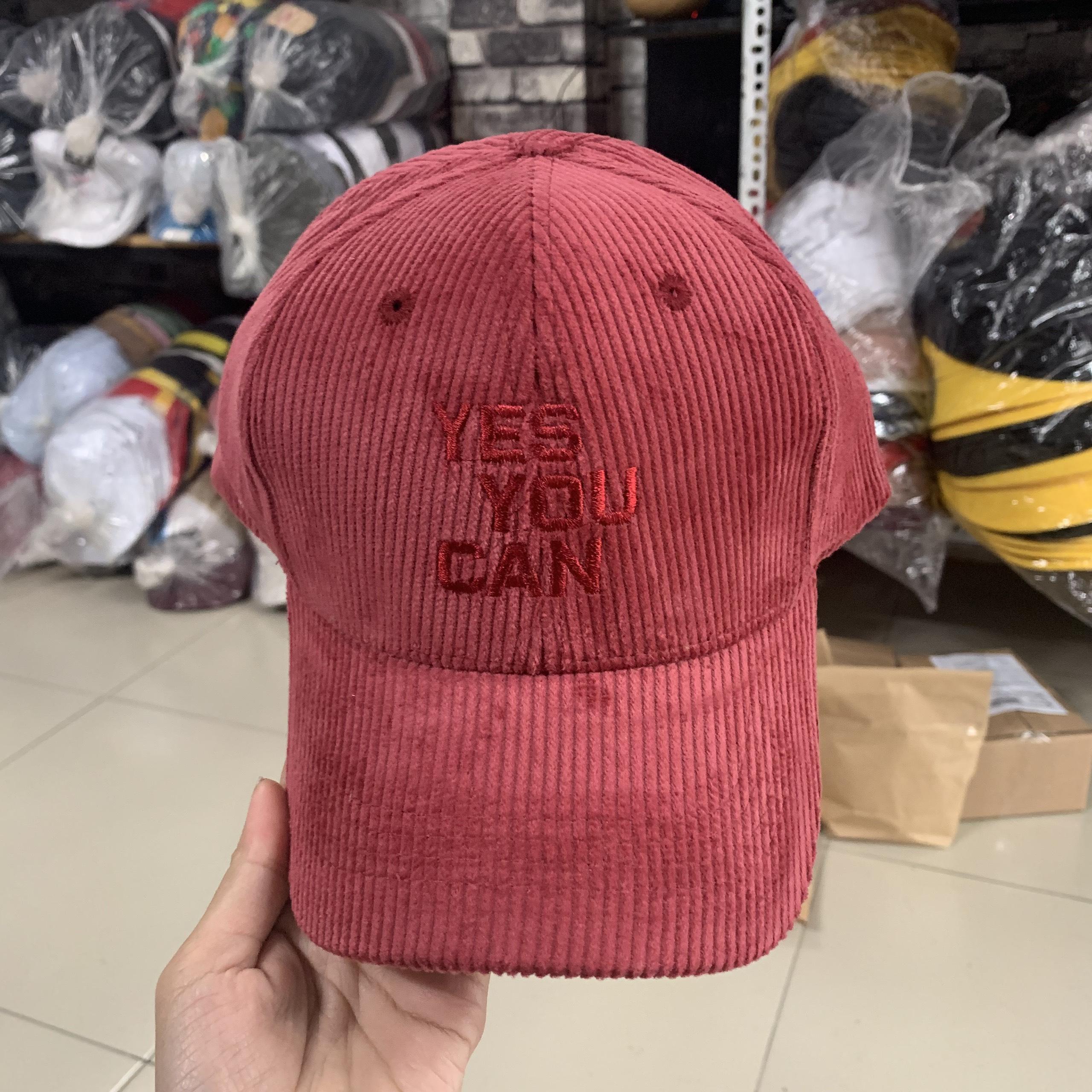 Mũ lưỡi trai thêu chữ yes you can