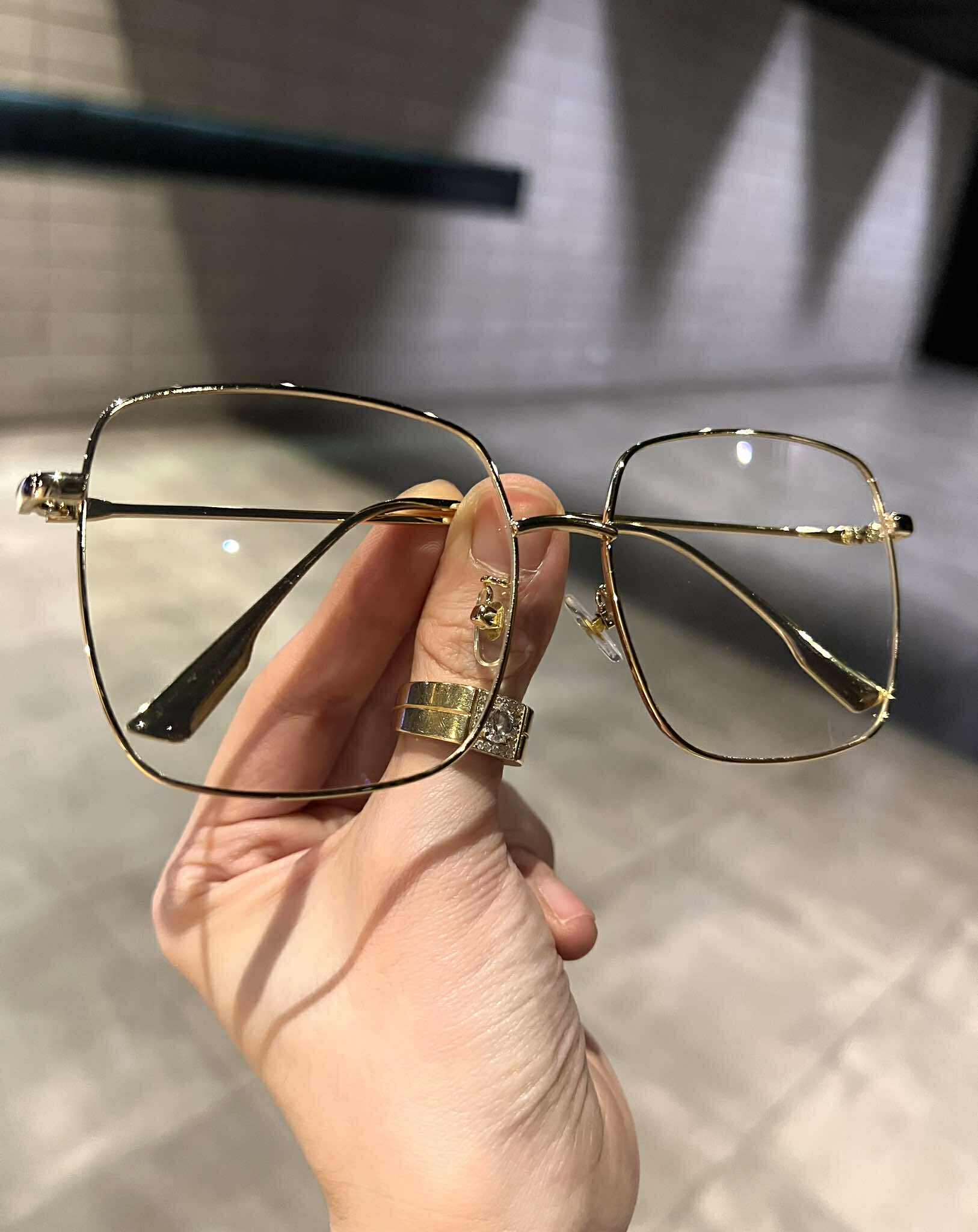 Kính mắt thời trang cao cấp Mắt kính chống ánh sáng xanh cho nam nữ