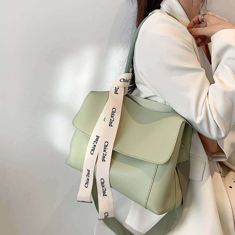 Túi xách nữ thời trang công sở cao cấp phong cách dễ thương – BEE GEE TN1074