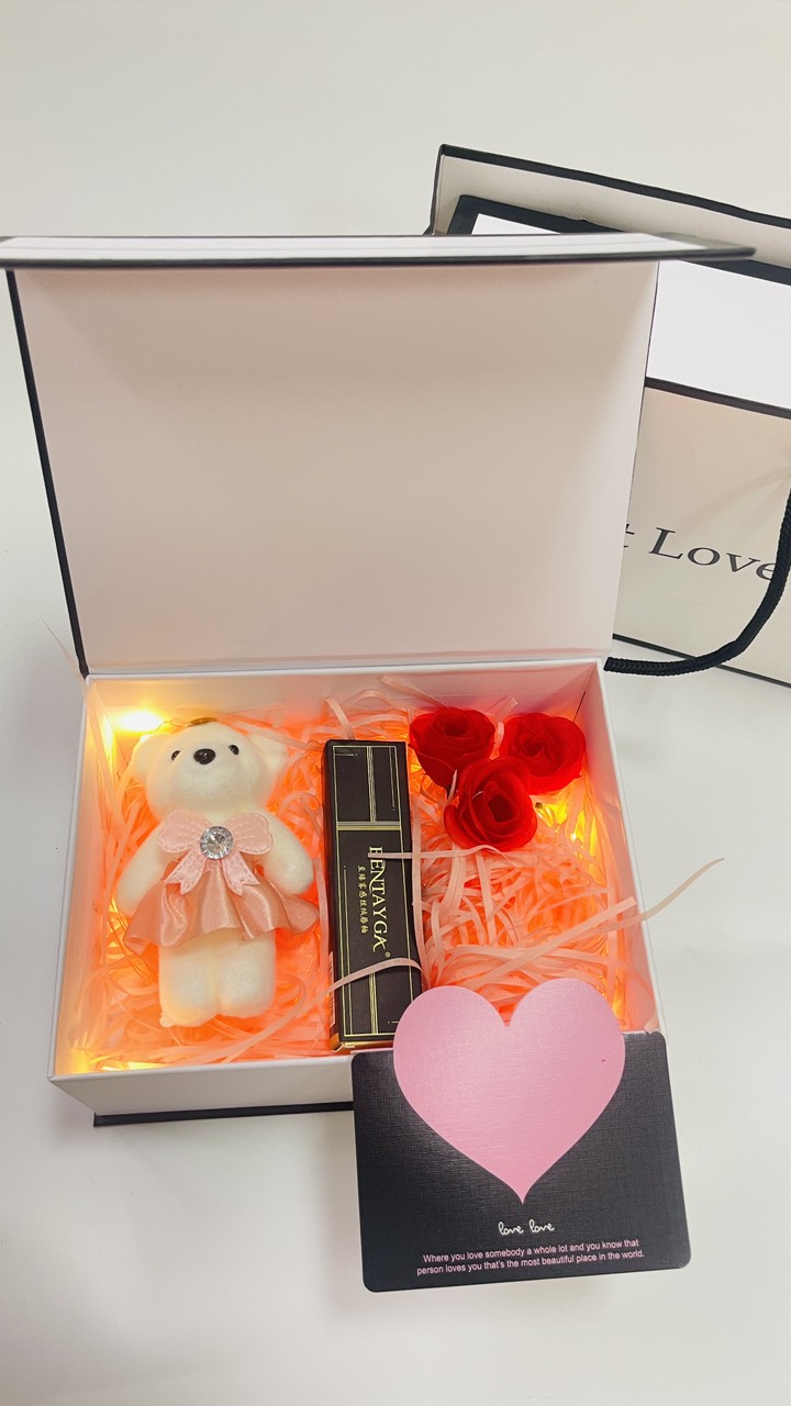 Combo hộp quà tặng người yêu, tặng bạn thân, valentine, quà tặng bạn gái lãng mạn kèm son và phụ kiện