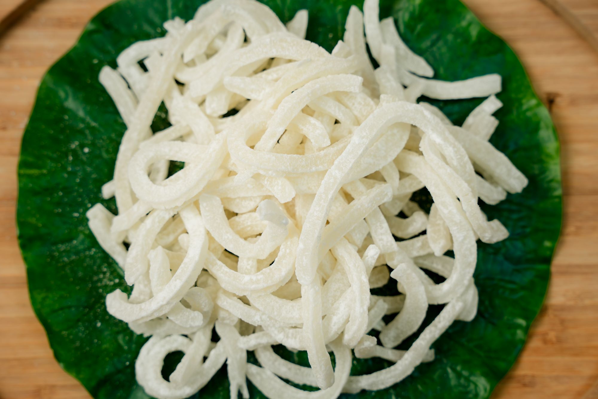MỨT DỪA SỢI THÀNH LONG ĐỒ ĂN VẶT GÓI 200G / 500G