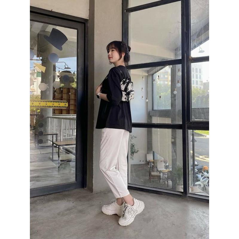 Set áo và quần trắng