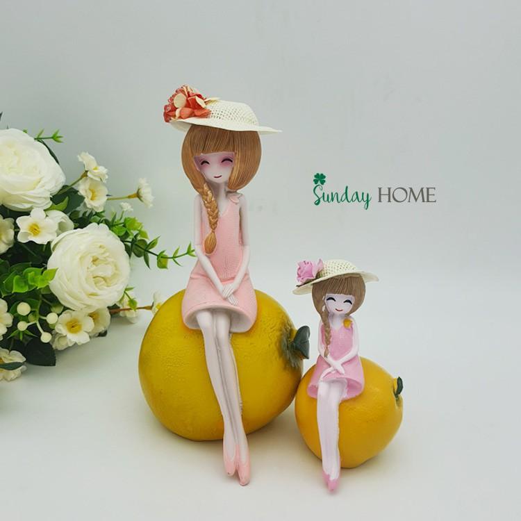 Búp bê cô gái trái cây trang trí bàn làm việc, bàn học, để ô tô