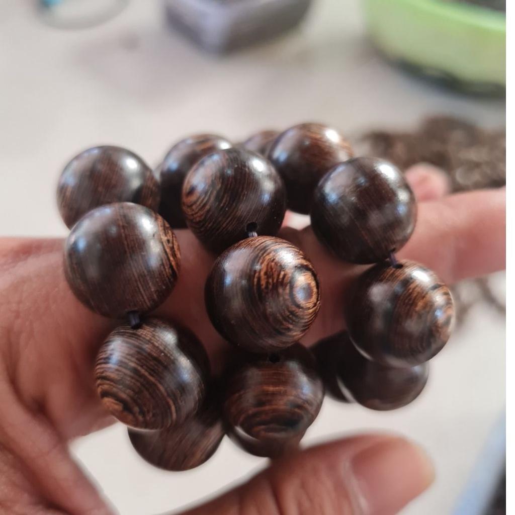 Vòng Tay Trầm Hương Tròn Đơn Sánh Chìm Nước- Trầm Hương Tự Nhiên - Trầm Việt- Size Nam Nữ.