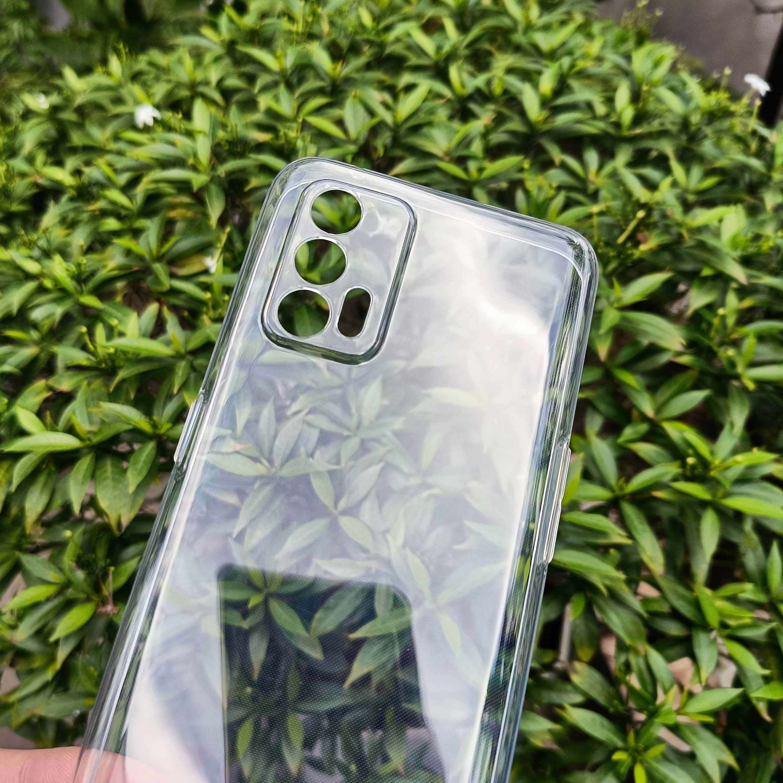 Ốp Lưng Dẻo Gor Cho Realme GT 5G, GT Neo, GT Neo Flash Edition Trong Suốt, Có Gờ Bảo Vệ Camera, Hãng Gor - Hàng nhập khẩu