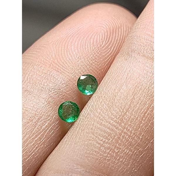 020 (1) L CẶP hạt EMERALD LỤC BẢO (THIÊN NHIÊN) đáy thấp