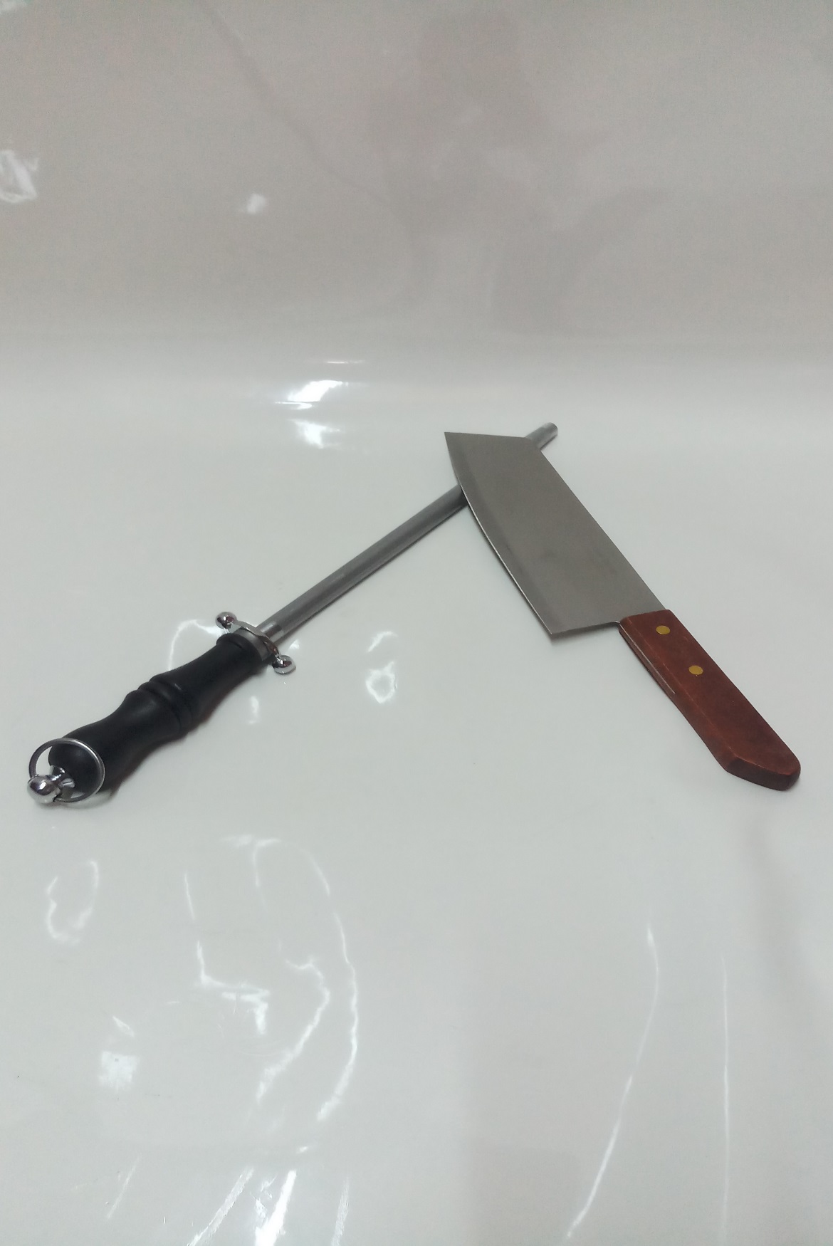 COMBO 1 LIẾC DAO THÁI LAN TRÒN CAO CẤP+ 1 DAO INOX ĐA NĂNG CÁN NHỰA.