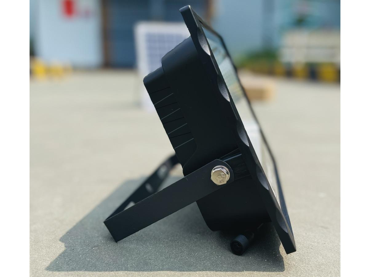 ĐÈN NĂNG LƯƠNG MẶT TRỜI KAZAKI KZ-FLT08-100W- HÀNG CHÍNH HÃNG