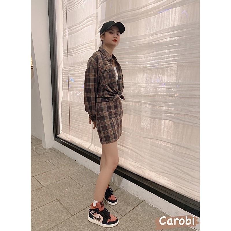 ́ + ́ + ̂ ́ : Set áo sơmi chân váy caro kèm áo thun gân 2 dây croptop