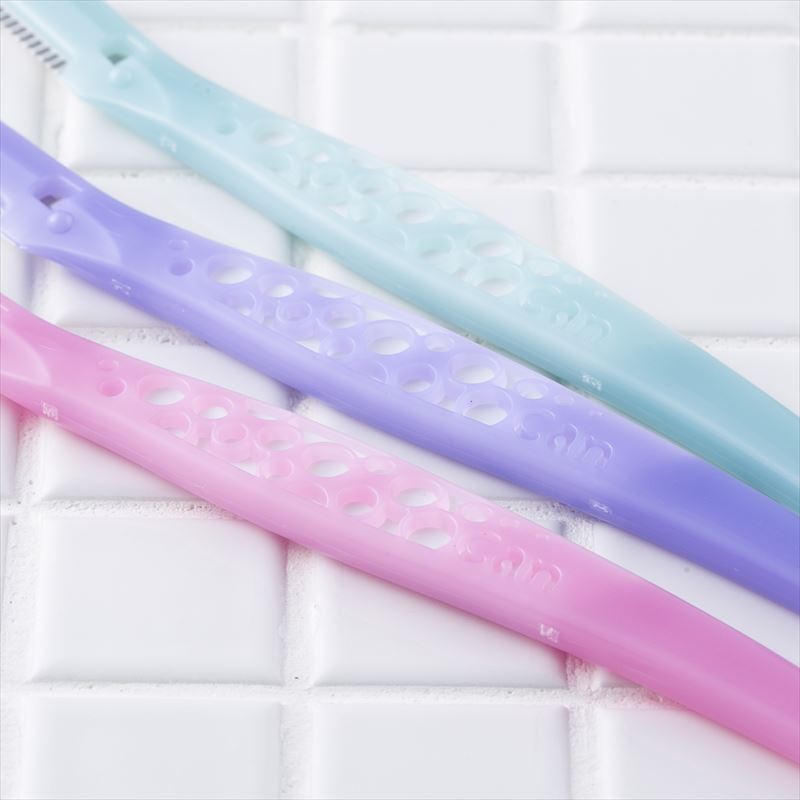 Dao Cạo Lông Mày Lưỡi Thép Có Màng Bảo Vệ Kai Razor Can Eyebrow CBM-3P Dành Cho Nữ