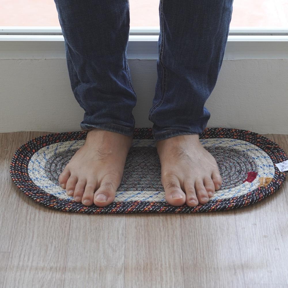 Thảm lau chân thấm nước nhà bếp, thảm chùi chân chống trượt nhà tắm hình ovan ( Size 28*50cm )