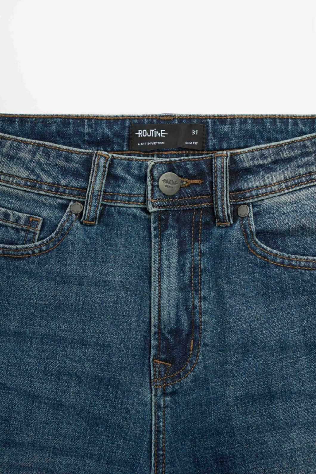 Quần Jean Nam ROUTINE Ống Ôm Túi Đắp Trơn Form Slim màu Xanh đậm - 10S24DPA006 | LASTORE MENSWEAR