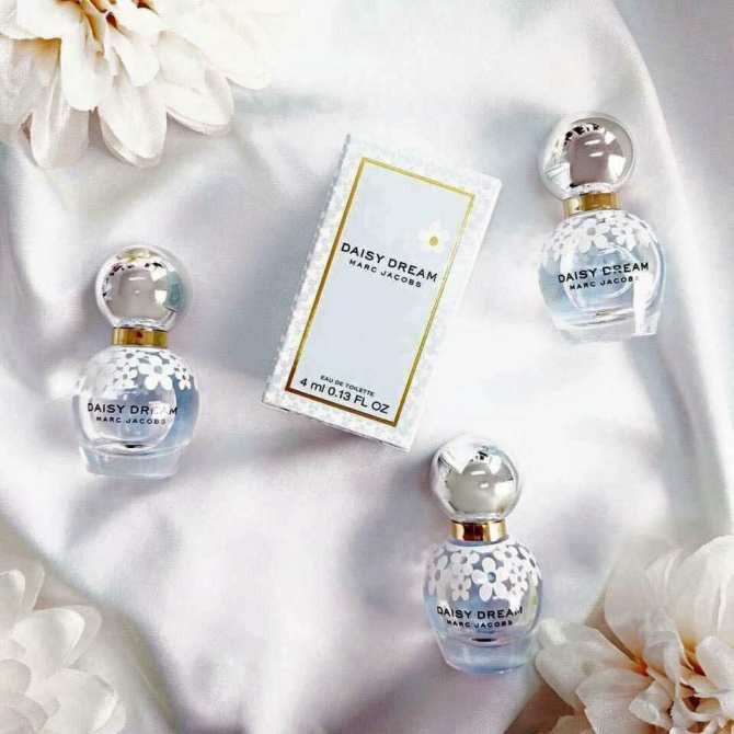 Nước Hoa Mini Daisy Dream Marc Jacobs 4ml