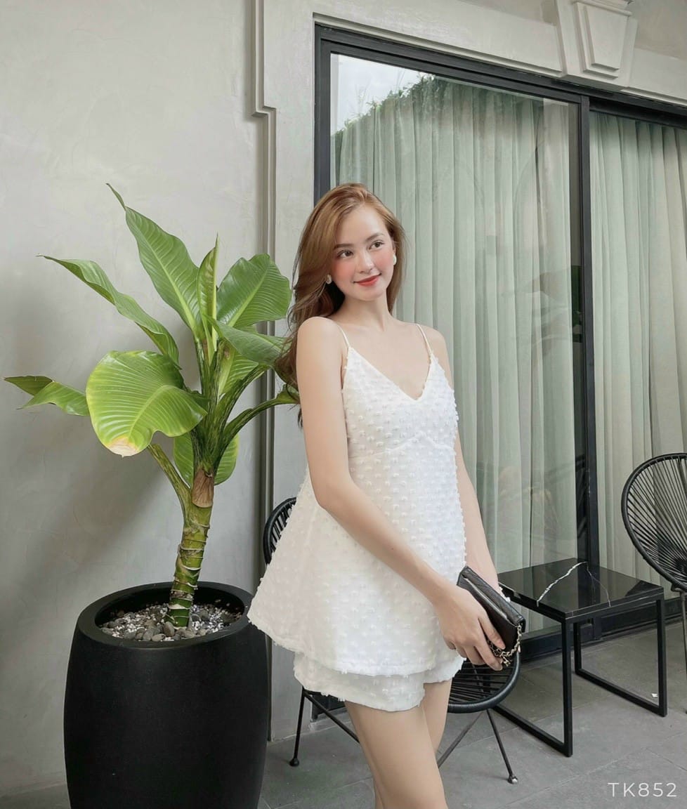 Set 2 dây hở lưng chất xốp thêu bông có 3 màu freesize