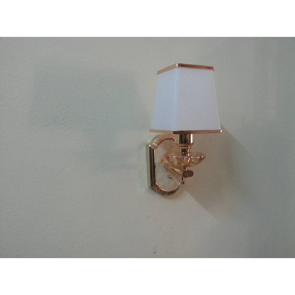 Đèn tường trang trí sảnh đẹp giá tốt