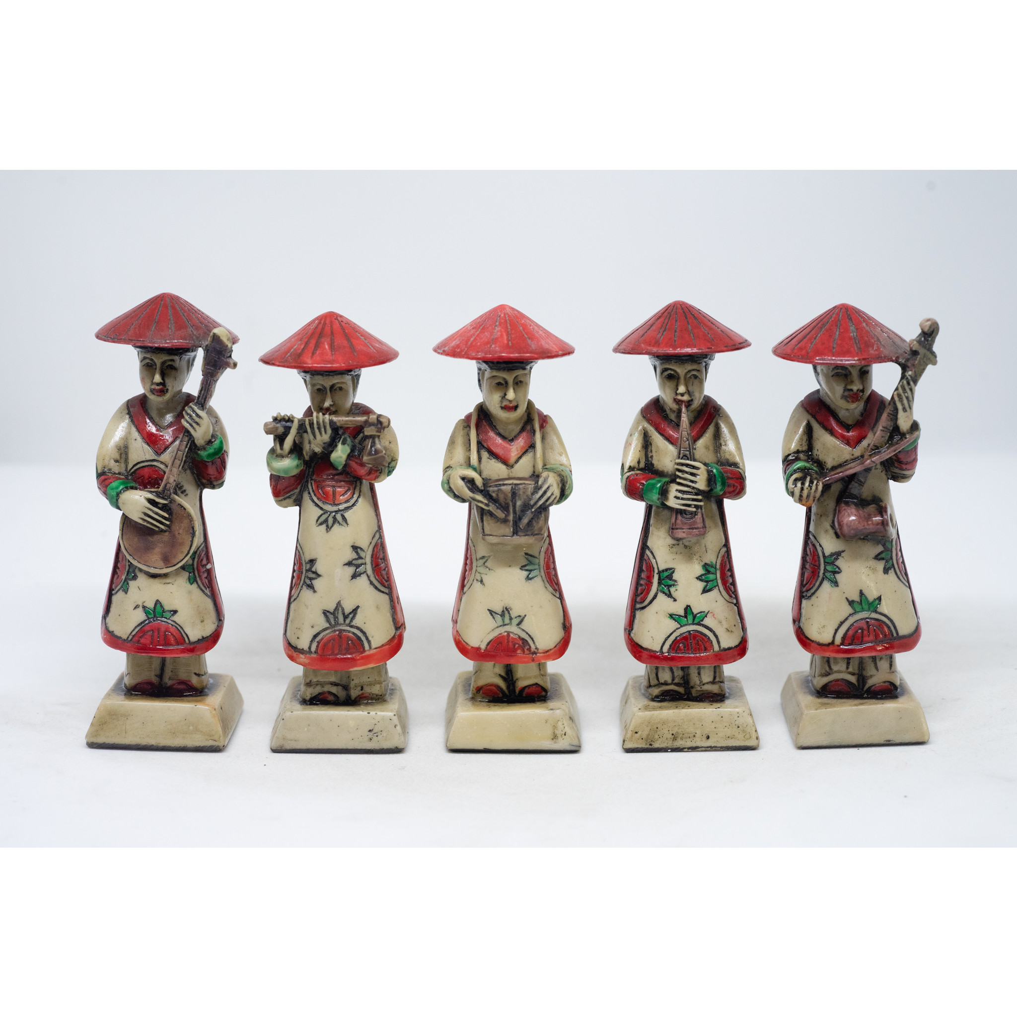 Bộ tượng Ngũ Âm bằng đá