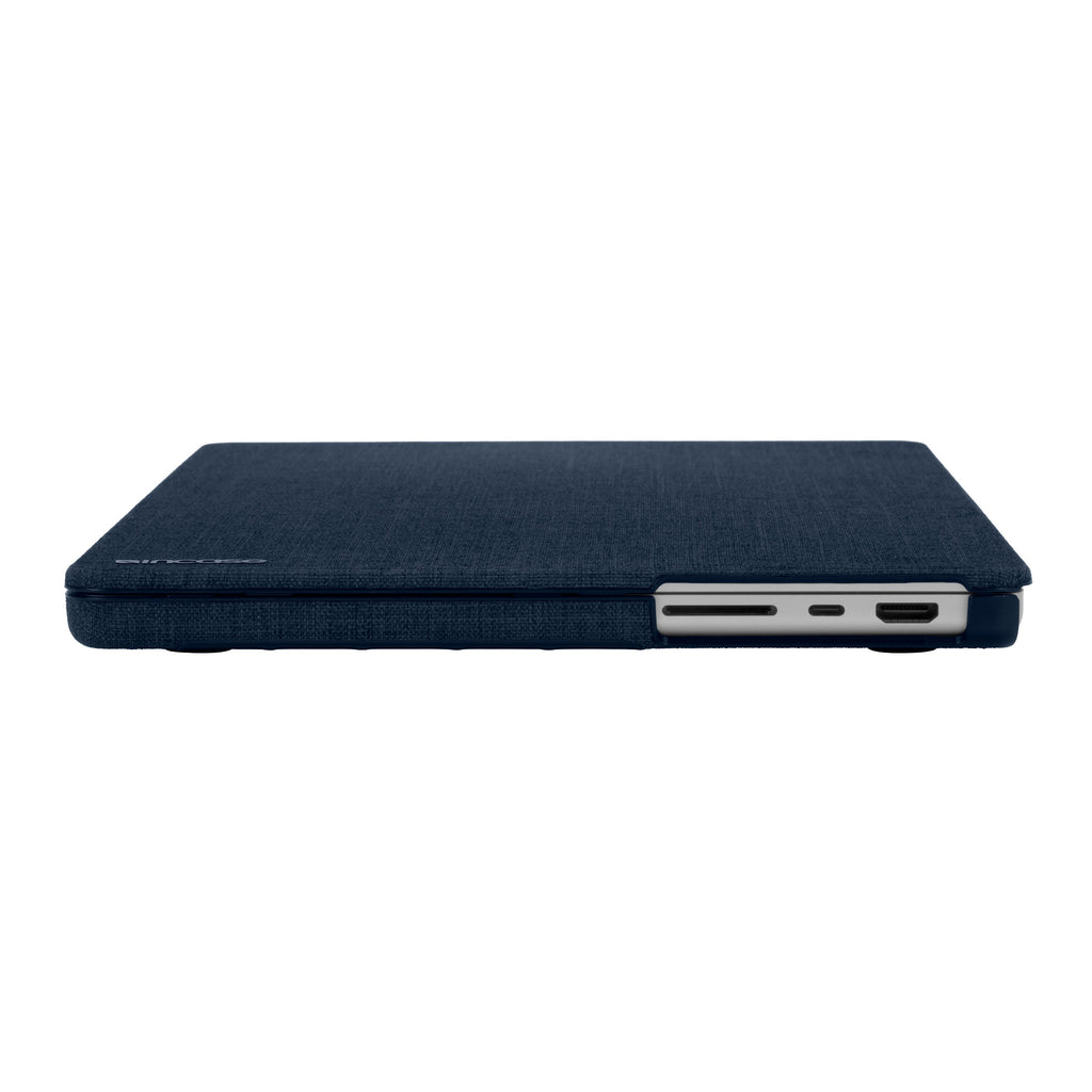 Ốp Incase Textured Hardshell in Woolenex cho laptop táo 2021