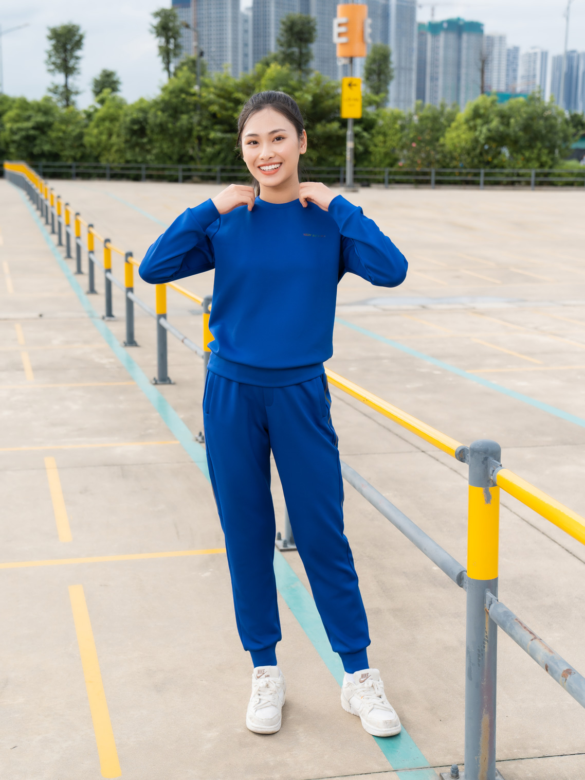 Bộ đồ thun nữ nỉ YODY in logo không nhăn co giãn tốt phù hợp mặc nhà đi chơi SDN5006
