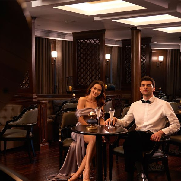 Du Thuyền 5 Sao Paradise Grand, Hạng Phòng Grand Balcony