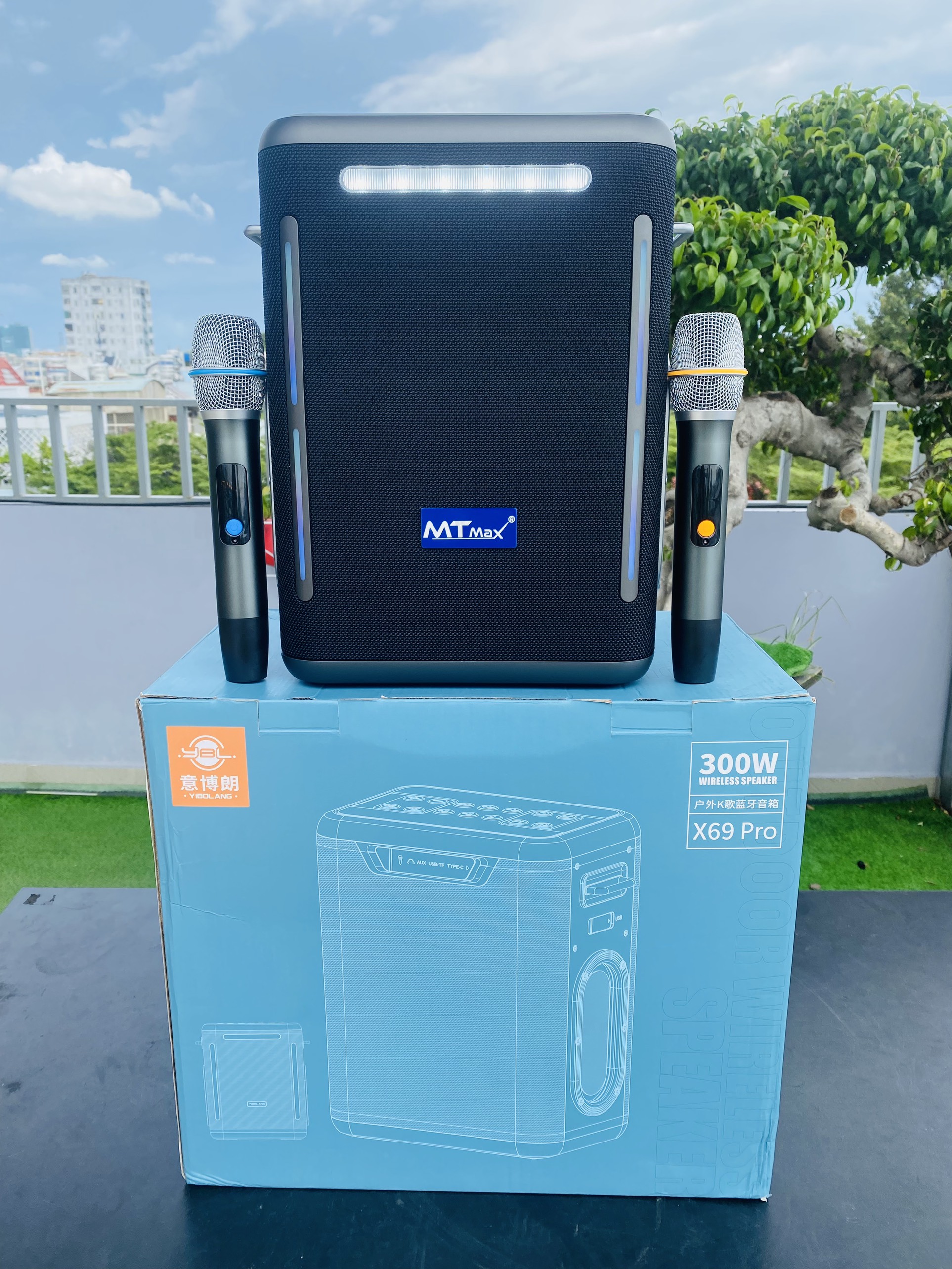 Loa Xách Tay Bluetooth 5.3 MTMAX X69 Pro, Công Suất 300W Mạnh Mẽ, Cho Âm Thanh Sống Động, Chân Thật, Tích Hợp Công Nghệ Chống Nước IPX6, DSP Cho Âm Thanh Chuẩn, Thích Hợp Giải Trí Gia Đình, Hàng Chính Hãng