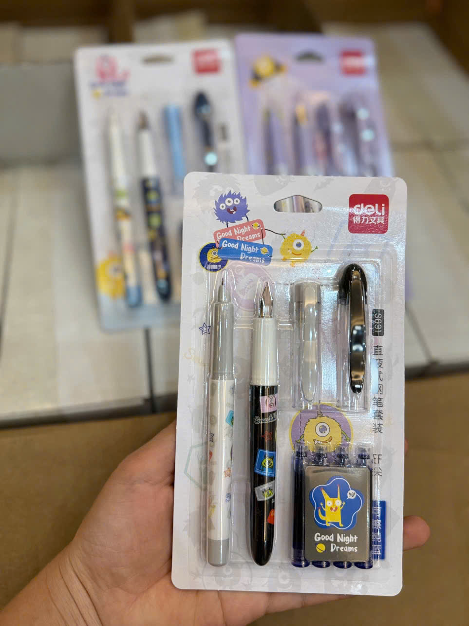 Set Bút Máy Deli Luyện Chữ Đẹp Cho Bé, Bút Máy Mực Nước Có Bút Tẩy Xoá Mực, Bộ 2 Bút + 4 Ống Mực, Dành Cho Học Sinh Tiểu Học- HÀNG CHÍNH HÃNG MINIIN