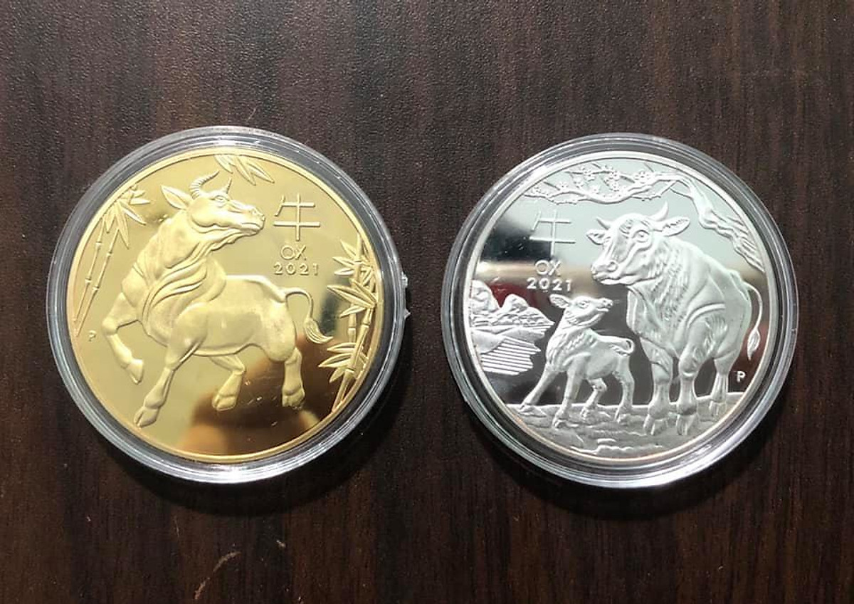 Một Cặp đồng xu con Trâu của Úc vàng và bạc kỷ niệm 2021, tuổi Sửu sưu tầm - tặng kèm case nhựa bảo quản PCCB MINGT