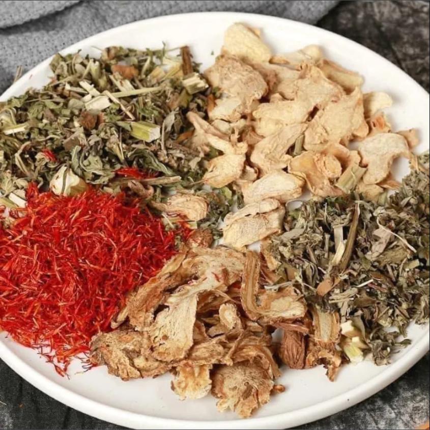 Bịch 100 Gói Thảo Dược Ngâm Chân Ngải Cứu, Gừng